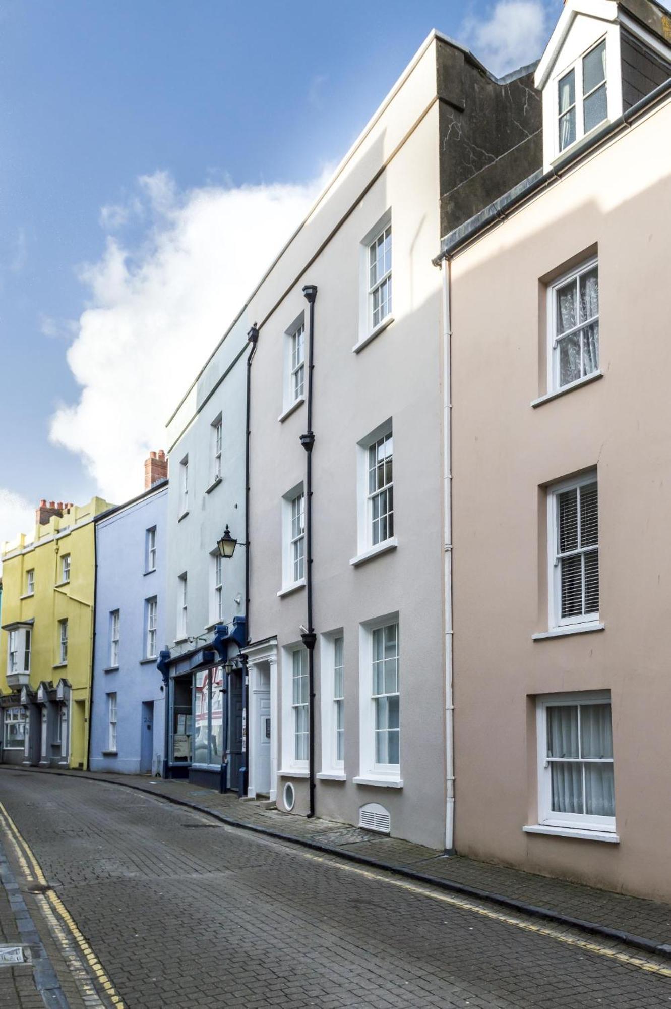 Lady Tenby - 2 Bedroom Apartment - Tenby Zewnętrze zdjęcie